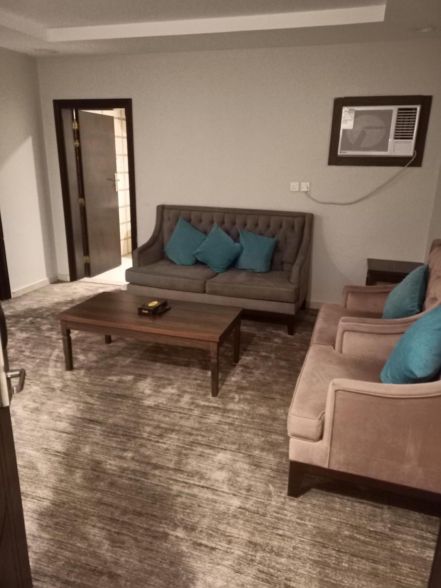 همم للوحدات السكنية - الرحيلي Jeddah Al Kura Phòng bức ảnh