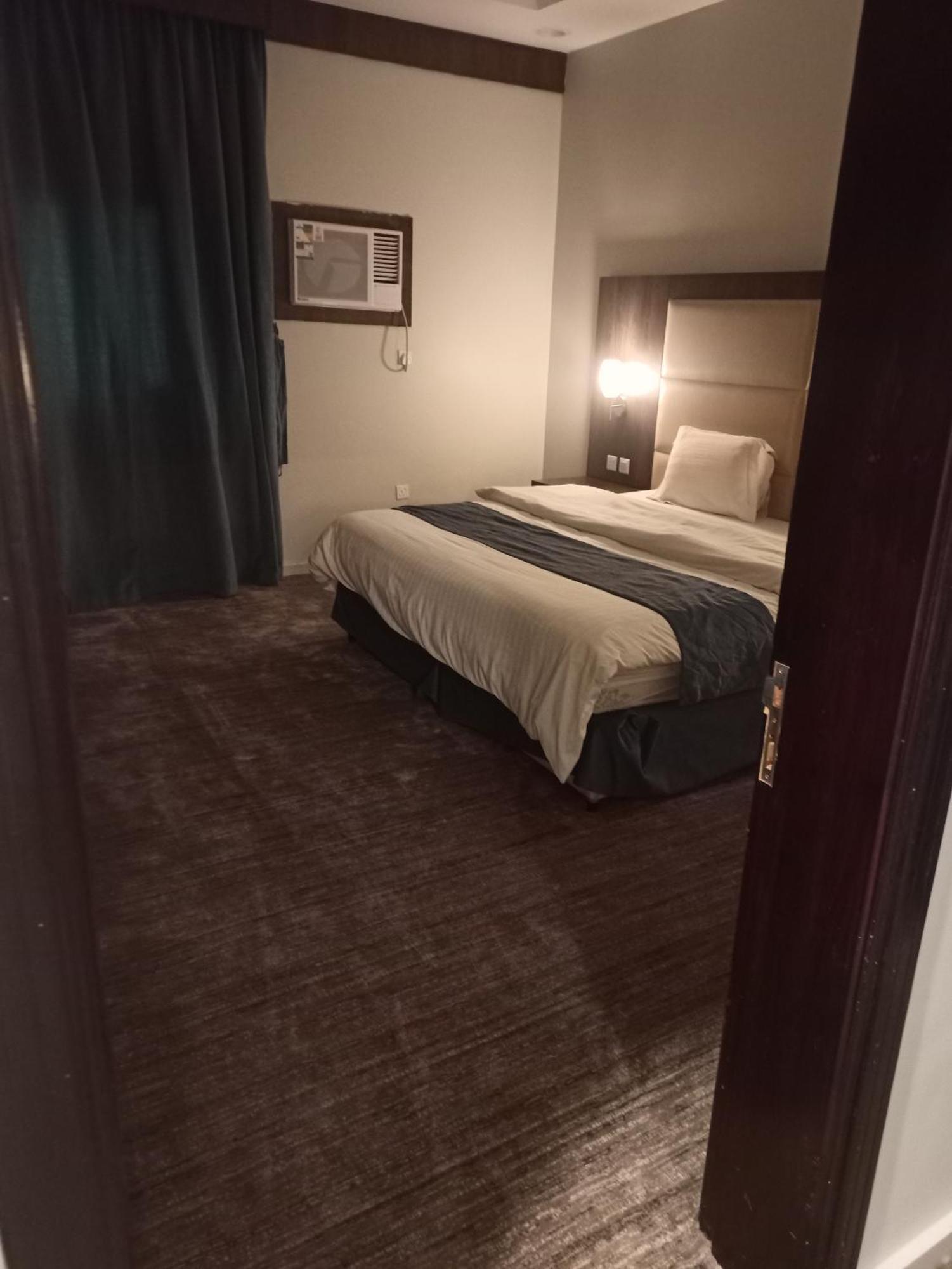 همم للوحدات السكنية - الرحيلي Jeddah Al Kura Phòng bức ảnh